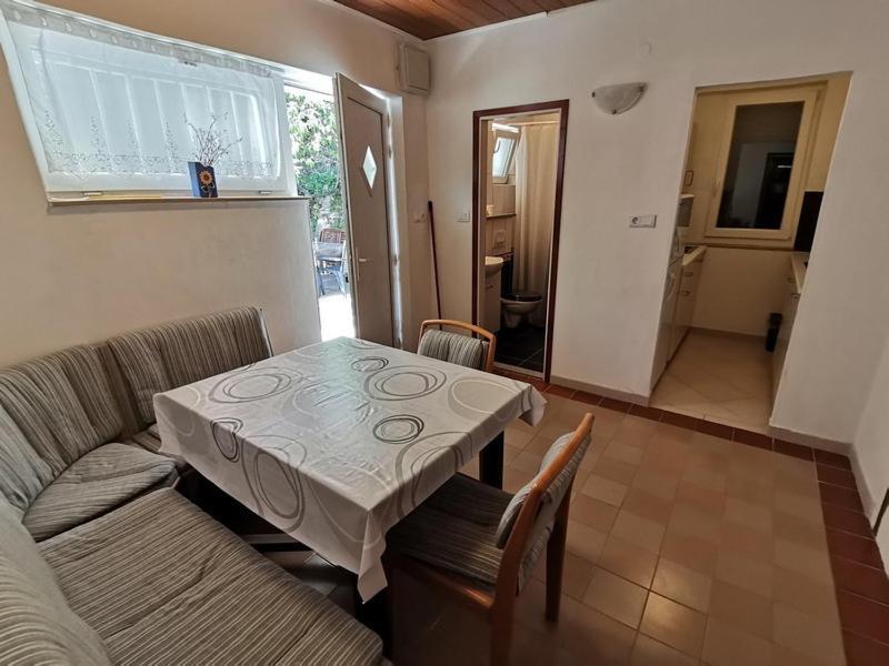 Apartments Demori Primosten Exterior photo